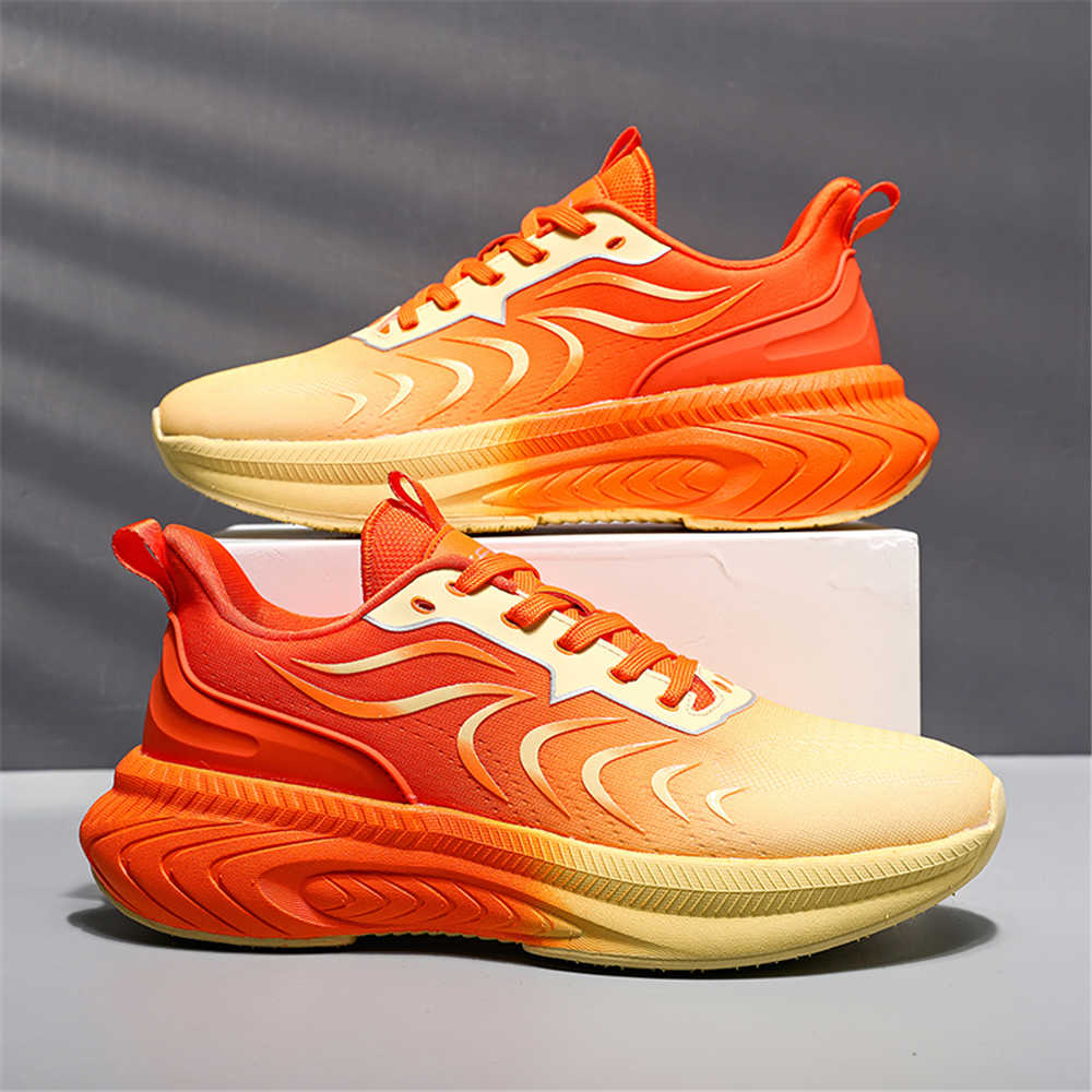 Luxury Lifestyle Brand - Sepatu Pria Ukuran 41 36-41 Merek