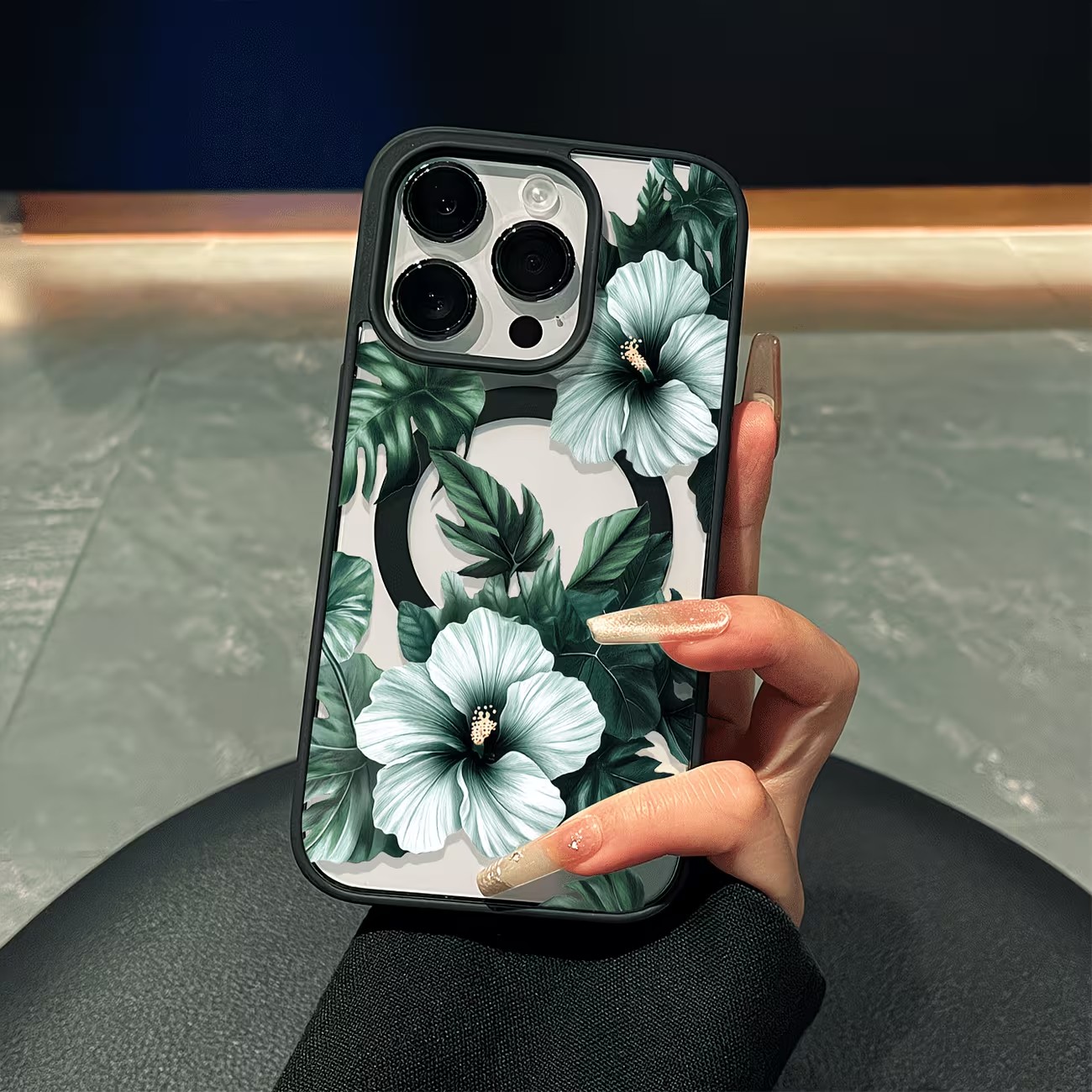 Apple Iphone 15 Pro Max - Casing Ponsel Motif Bunga Hijau Untuk