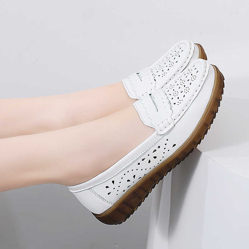 Sepatu Panjang Merah Wanita un - Luxury Lifestyle Brand ulasan dan harga