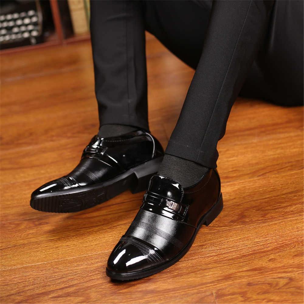 Sepatu Hak Tinggi Mocassini Wa - Luxury Lifestyle Brand ulasan dan harga
