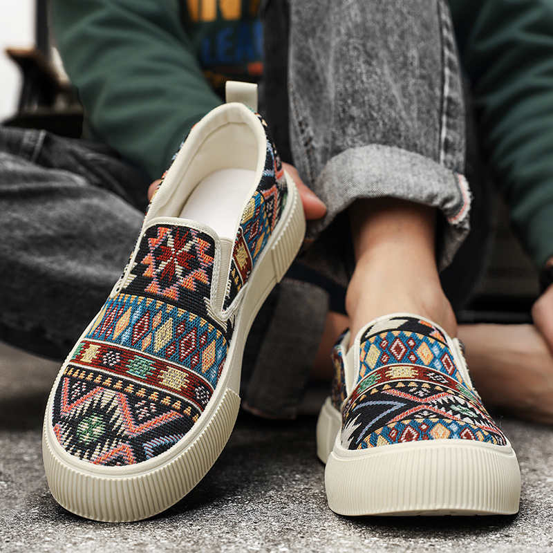 Sepatu Lari Pria Sumer Ecoleat - Luxury Lifestyle Brand ulasan dan harga